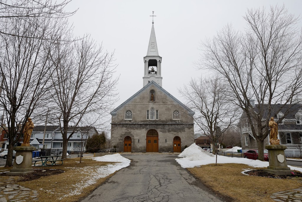 Presbytère Ste-Anne-de-Bellevue | 1 Rue de lÉglise, Sainte-Anne-de-Bellevue, QC H9X 1W4, Canada | Phone: (514) 457-5499