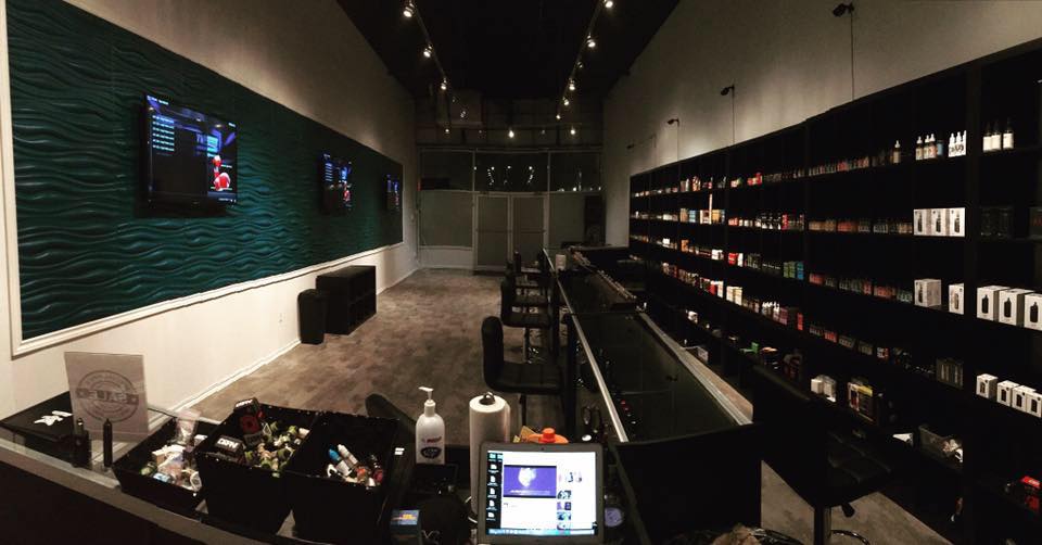 Dragon Vape - Mississauga | 5150 Dixie Rd, Mississauga, ON L4W 1C9, Canada | Phone: (905) 282-1411