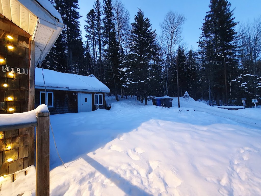 Chalet Le4191 | 4191 chemin du 7e-lac, Matawinie, QC J5Z 5C1, Canada | Phone: (514) 316-8985