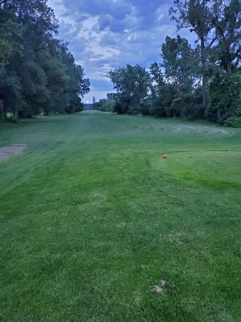 Golf UFO | 4600 Bd Dagenais O, Laval, QC H7R 1L5, Canada | Phone: (450) 627-1214