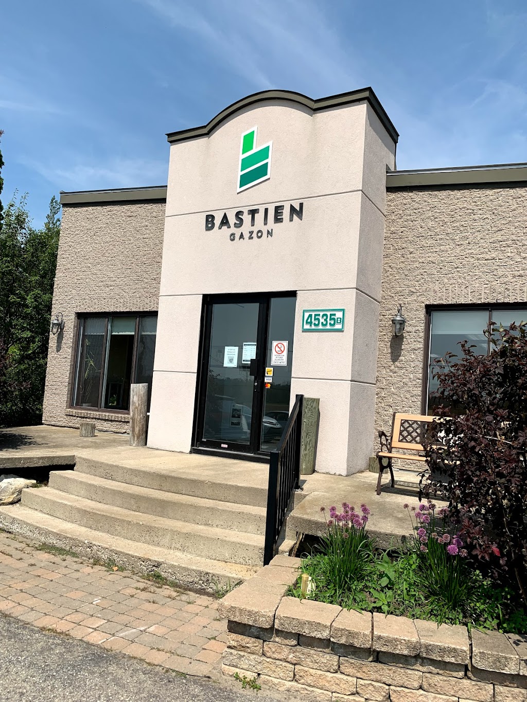 Gazon Bastien Inc | 4535b Chem. Martin, Terrebonne, QC J6X 0B2, Canada | Phone: (450) 477-0061