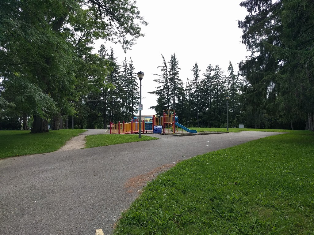 Ashton Meadows Park | 202 Calvert Rd, Markham, ON L6C 1T5, Canada