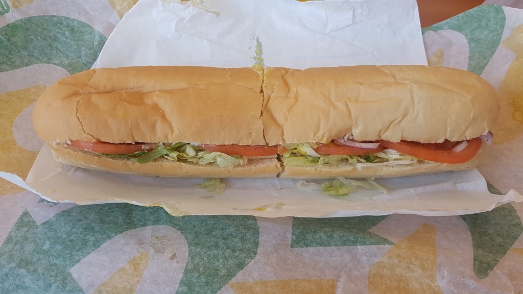 Subway | 2760 Howard Ave Unit 8, Windsor, ON N8X 3X6, Canada | Phone: (519) 972-9031