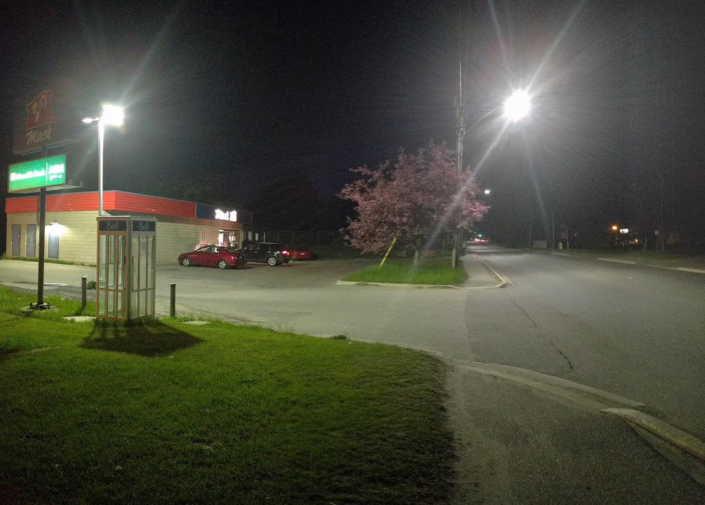 Circle K | 215 Taylor Rd, Bracebridge, ON P1L 1K1, Canada | Phone: (705) 645-9171