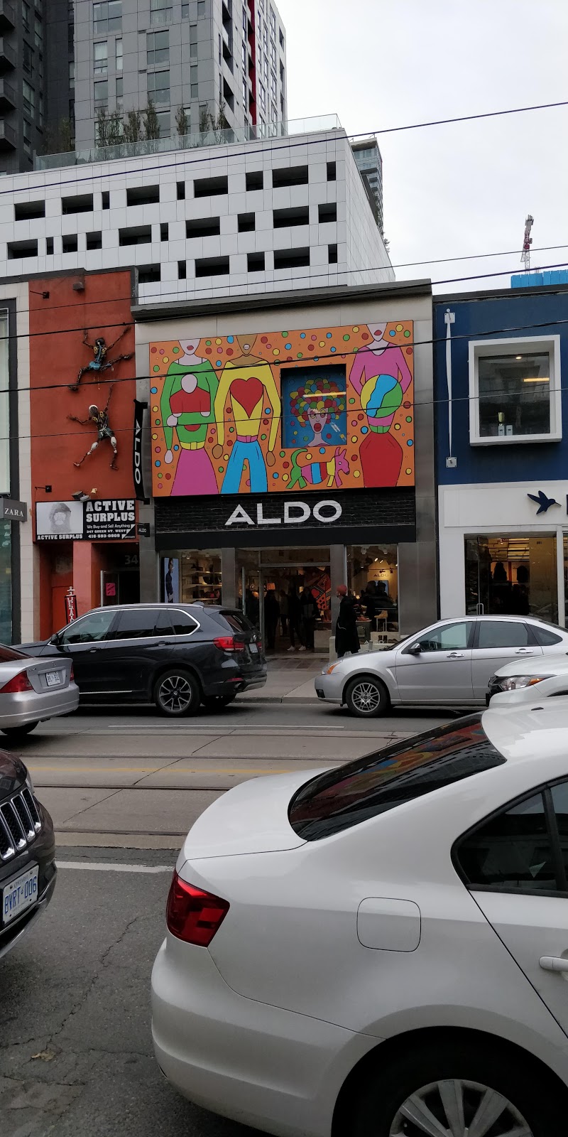 Aldo | 349 Queen St W, Toronto, ON M5V 2A4, Canada | Phone: (416) 340-9882