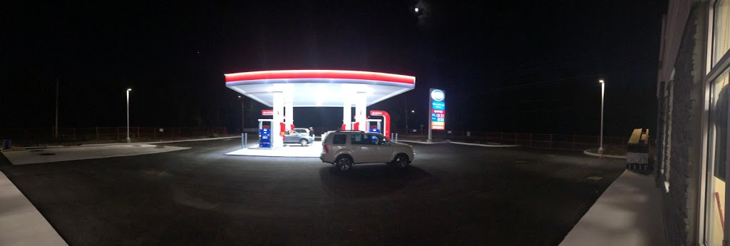 Esso | 20993 Dalton Rd, Jacksons Point, ON L0E 1L0, Canada | Phone: (905) 722-9342