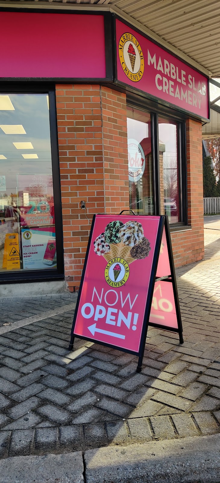 Marble Slab Creamery | 735 Wonderland Rd N, London, ON N6H 4L1, Canada | Phone: (226) 777-8627