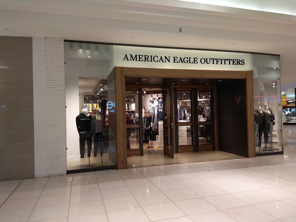 American Eagle Store | 1200 St. Laurent Blvd Unit 160, Ottawa, ON K1K 3B8, Canada | Phone: (613) 741-2589