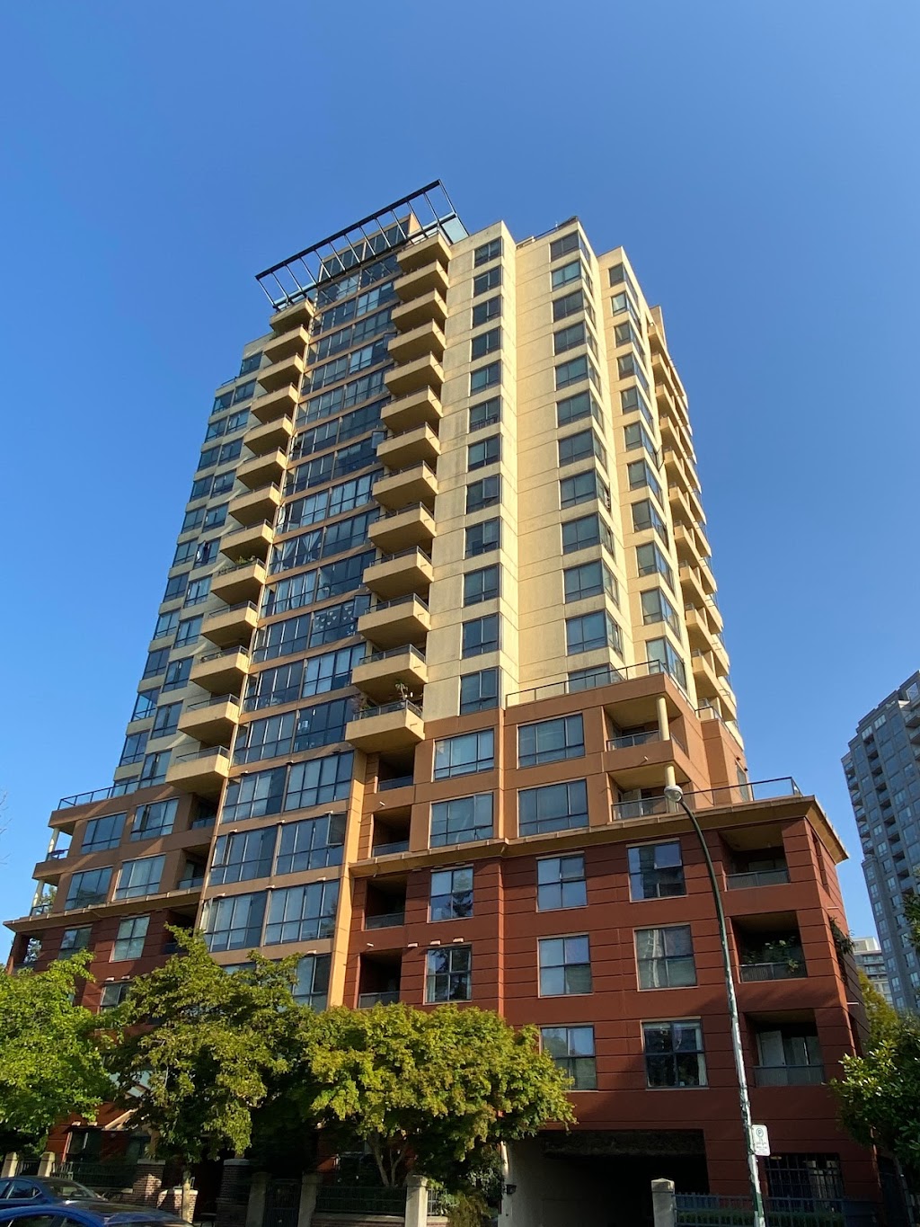 Melbourne Park | 3530 Vanness Ave, Vancouver, BC V5R 6G4, Canada | Phone: (604) 873-7000