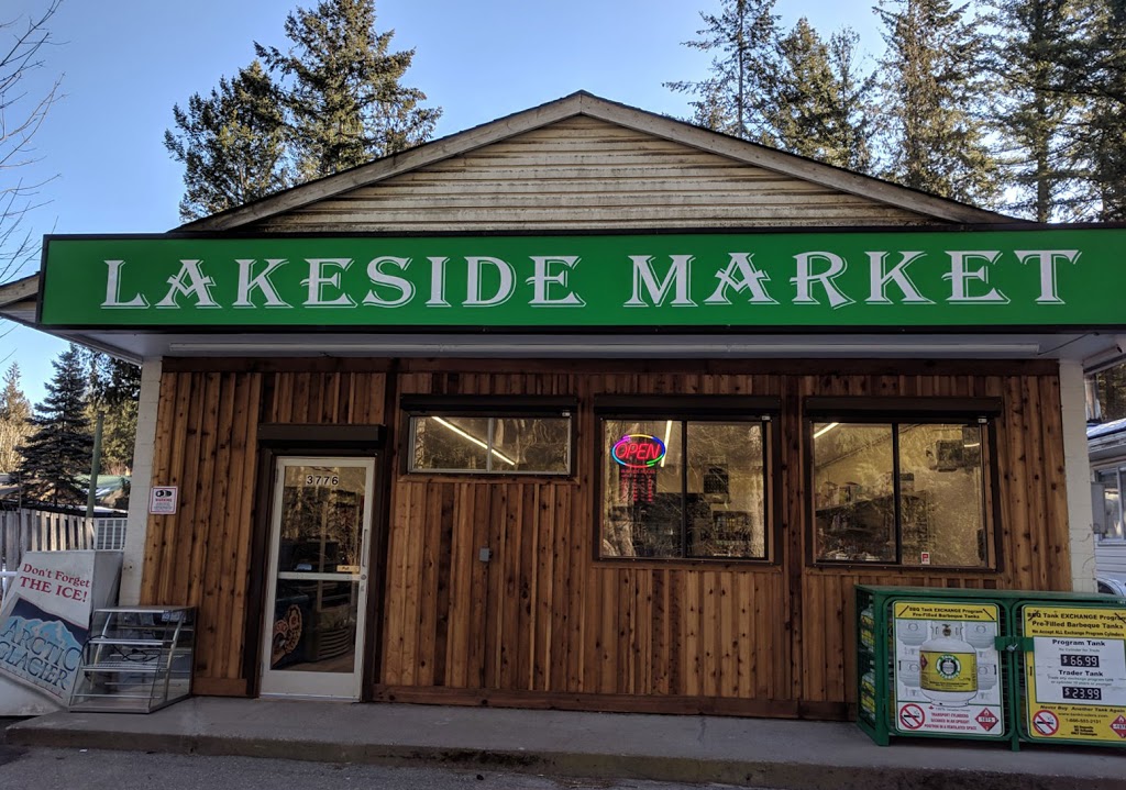 Lakeside Market | 3776 Columbia Valley Rd, Cultus Lake, BC V2R 5A3, Canada | Phone: (604) 464-9433