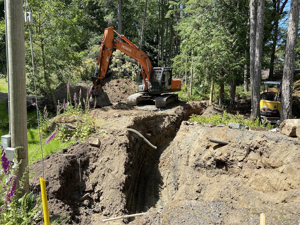 Charlies Excavating | 570 Blackburn Rd, Salt Spring Island, BC V8K 2H2, Canada | Phone: (250) 537-2692