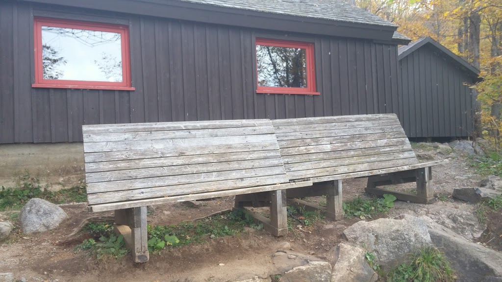 Western Shelter | Trail 2, Luskville, QC J0X 2G0, Canada | Phone: (819) 827-2020