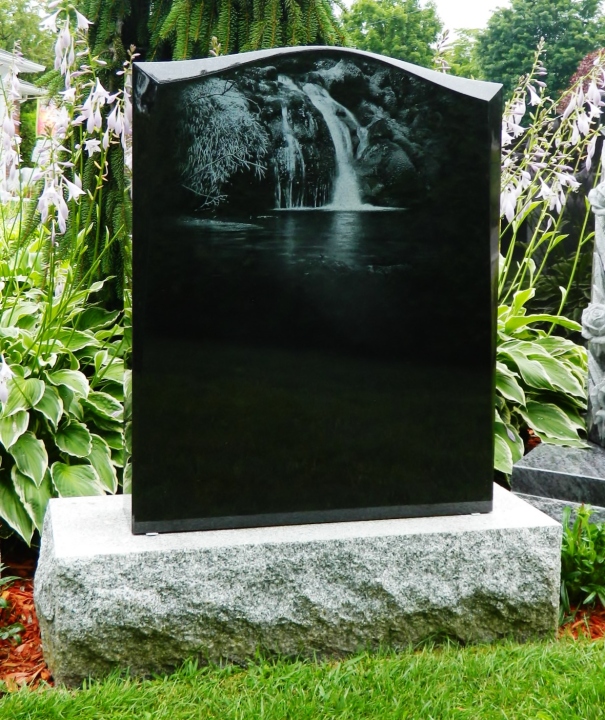 E Provost Monuments Inc | 37 Rue Adam E, Richmond, QC J0B 2H0, Canada | Phone: (819) 569-1700