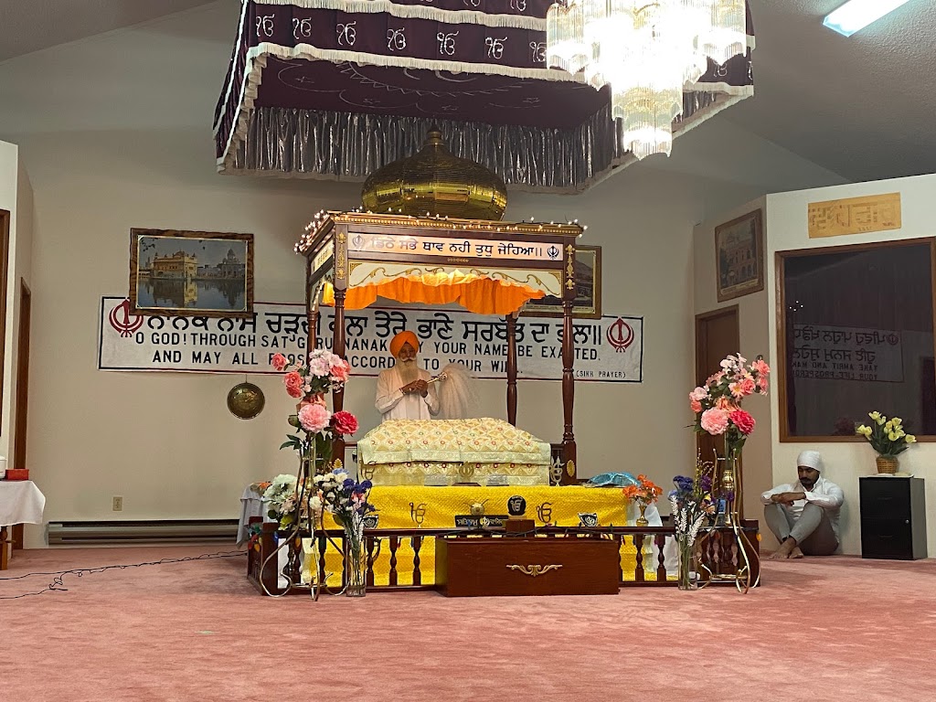 Sikh Temple ( ਸਿੱਖ ਟੈਪਲ ) ਗੁਰਦੁਆਰਾ ਸਾਹਿਬ - ਪੋਵਲ ਰੀਵਰ | 3850 Quadra Ave, Powell River, BC V8A 5B7, Canada | Phone: (778) 954-9070