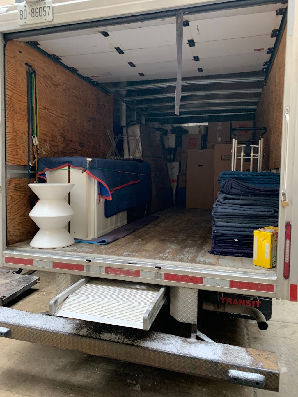 We Haul Moving | 1245 Martin Grove Rd, Toronto, ON M6H 2X8, Canada | Phone: (647) 839-0030