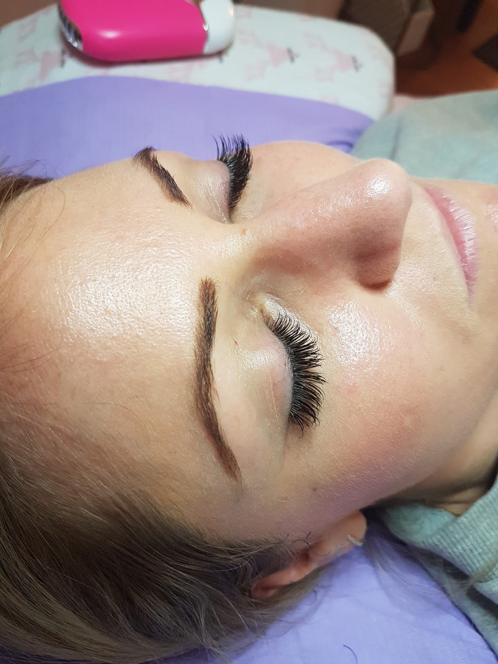 The Lashery | 520 Guelph Line, Burlington, ON L7R 3M4, Canada | Phone: (289) 962-1303