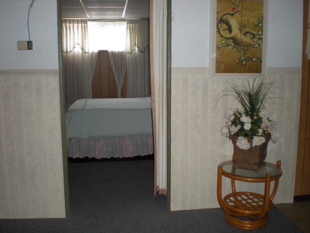 "Sleep & Go Gem" Accommodations 2-5 | 39 Eastdale Crescent, Welland, ON L3B 1E6, Canada | Phone: (905) 735-0928