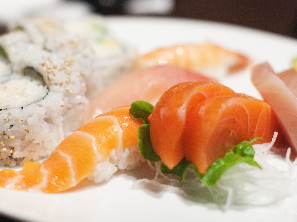 Y Sushi | 1A7, 7341 Edmonds St, Burnaby, BC V3N 1A7, Canada | Phone: (604) 553-3339