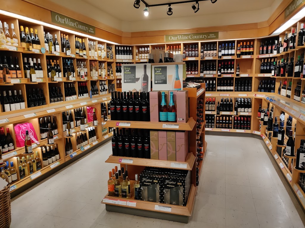 LCBO | 25 Elm St, Grimsby, ON L3M 1H4, Canada | Phone: (905) 945-4845