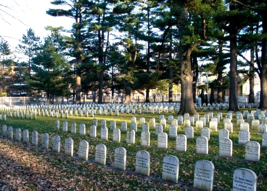 Cimetière des Soeurs de lAssomption de la Sainte Vierge | Rue Monseigneur Brunault, Nicolet, QC J3T 1Y7, Canada