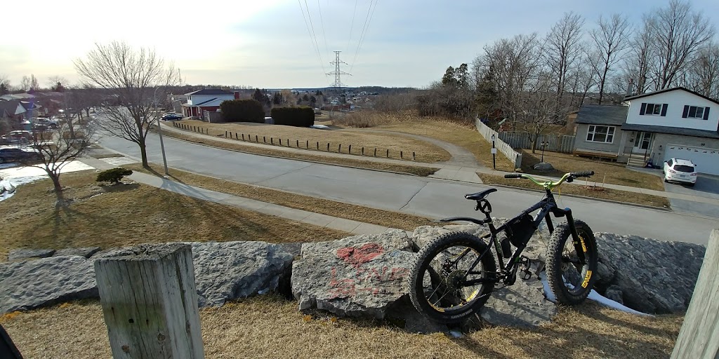 Forest Heights Trail | Forest Heights, Kitchener, ON N2N, Canada