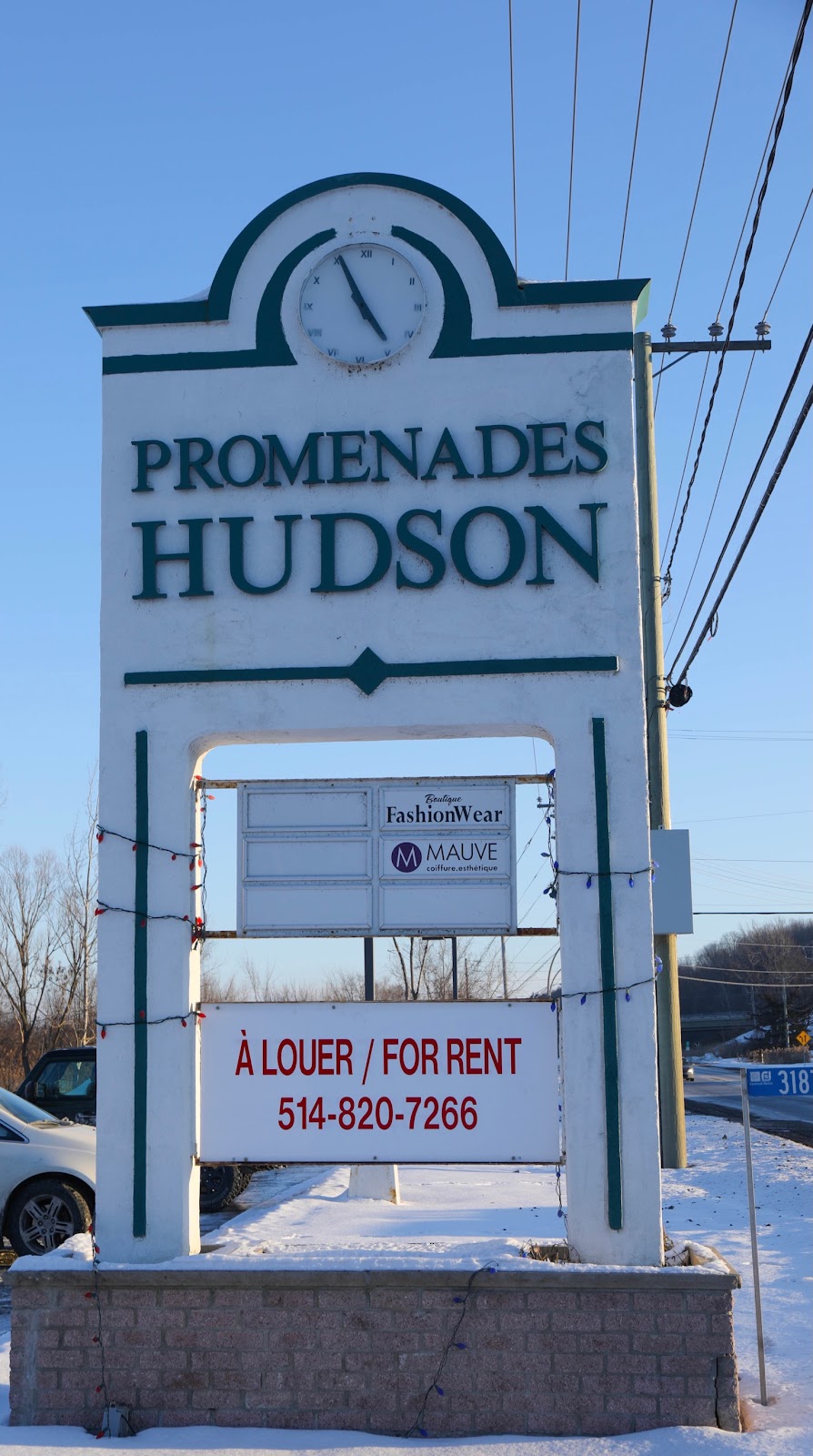 Promenades Hudson | 3187 Rte Harwood, Vaudreuil-Dorion, QC J7V 8P2, Canada | Phone: (514) 820-7266