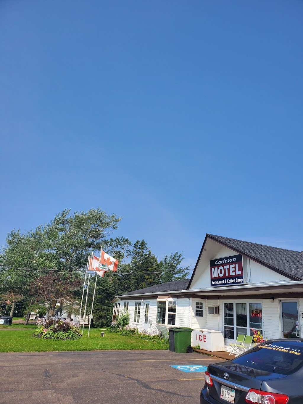 Carleton Motel & Coffee Shop | 23650 Trans-Canada Hwy, Borden-Carleton, PE C0B 1X0, Canada | Phone: (902) 437-3030