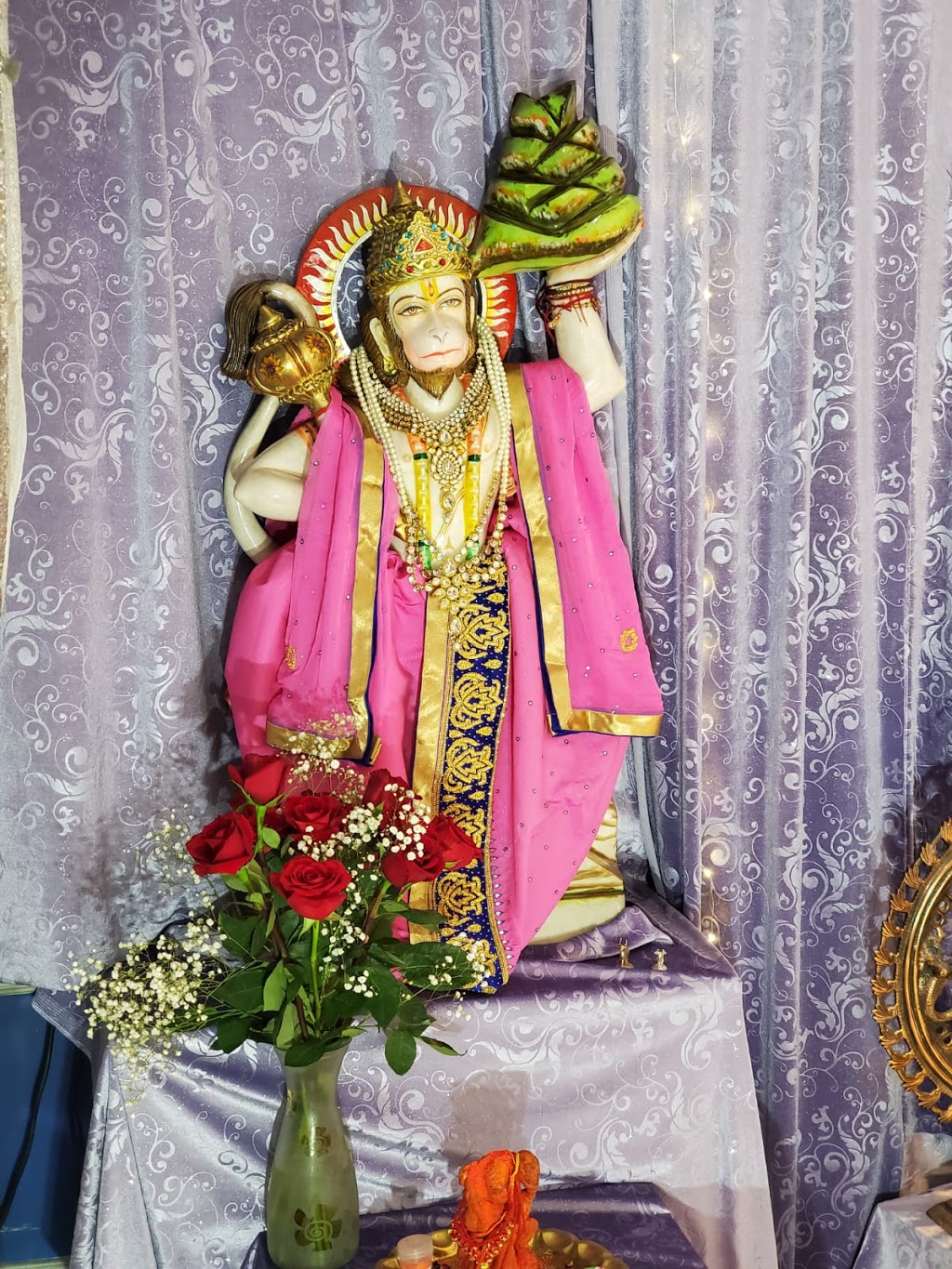 Bhameshwari temple | 7984 123rd St, Surrey, BC V3W 3V4, Canada | Phone: (604) 572-0406