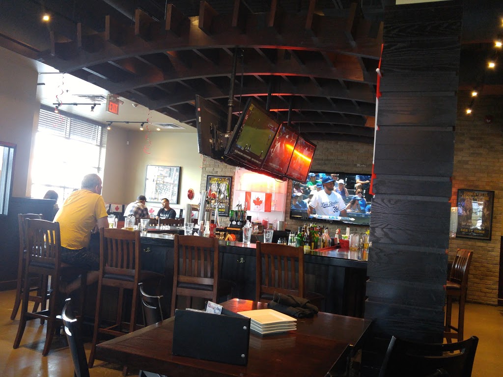 Shoeless Joes Sports Grill | 300 King George Rd, Brantford, ON N3R 5M1, Canada | Phone: (519) 304-5472