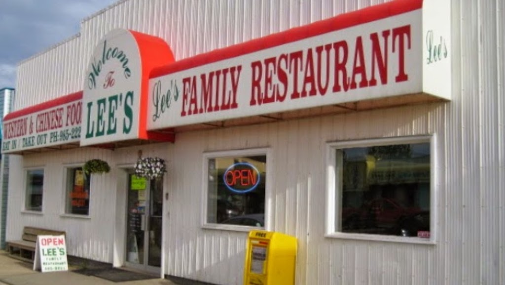 Lees Family Restaurant | 4731 50 Ave, Calmar, AB T0C 0V0, Canada | Phone: (780) 985-2221