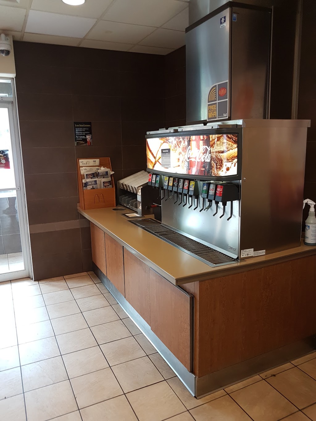 McDonalds | 16 Baskin Dr W, Arnprior, ON K7S 3G8, Canada | Phone: (613) 623-7975