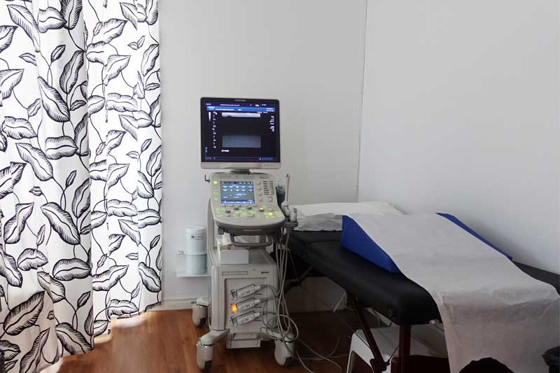 Accurate Imaging Diagnostics - Thornhill Ultrasound, X-Ray, BMD  | 31 Disera Dr unit #200, Thornhill, ON L4J 0A7, Canada | Phone: (905) 763-0009