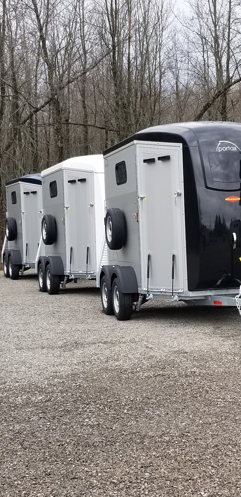 Maple Lane Equestrian Trailers | 4256 Lanark County Rd 43, Smiths Falls, ON K7A 4S4, Canada | Phone: (613) 284-0419