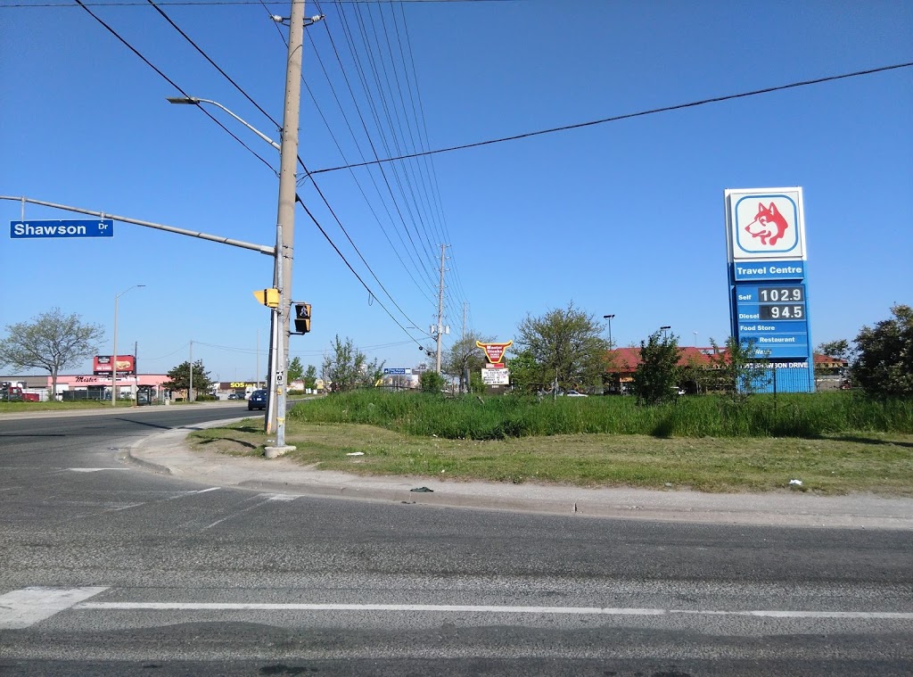 HUSKY/ESSO | 1553 Shawson Dr, Mississauga, ON L4W 1T7, Canada | Phone: (905) 565-9090