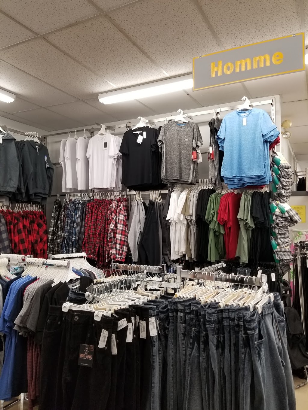 Magasin Korvette - Saint-Côme-Linière | 1304 Rue Principale, Saint-Côme-Linière, QC G0M 1J0, Canada | Phone: (418) 685-2943