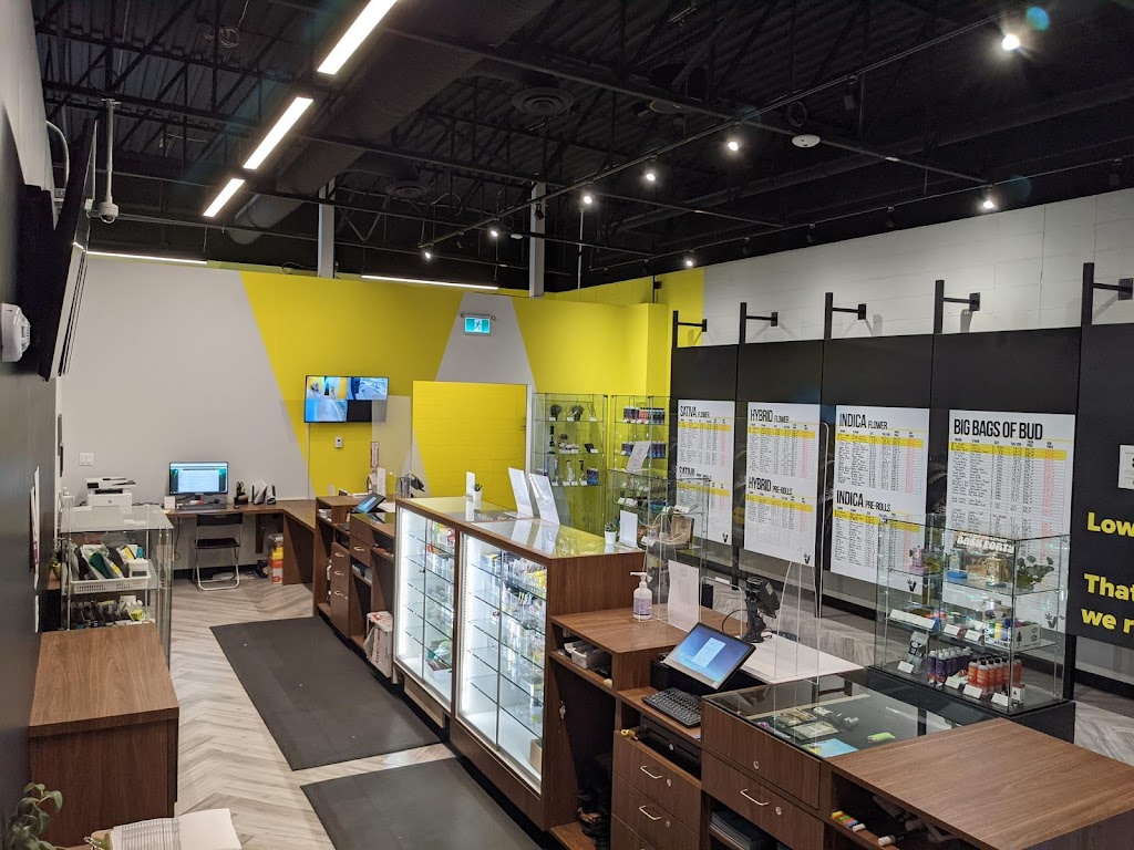 Value Buds Drumheller | 105 Grove Pl Unit B, Drumheller, AB T0J 0Y0, Canada | Phone: (403) 823-5793