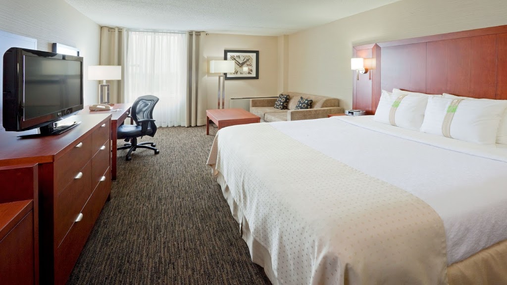 Holiday Inn Oakville (Centre) | 590 Argus Rd, Oakville, ON L6J 3J3, Canada | Phone: (905) 842-5000