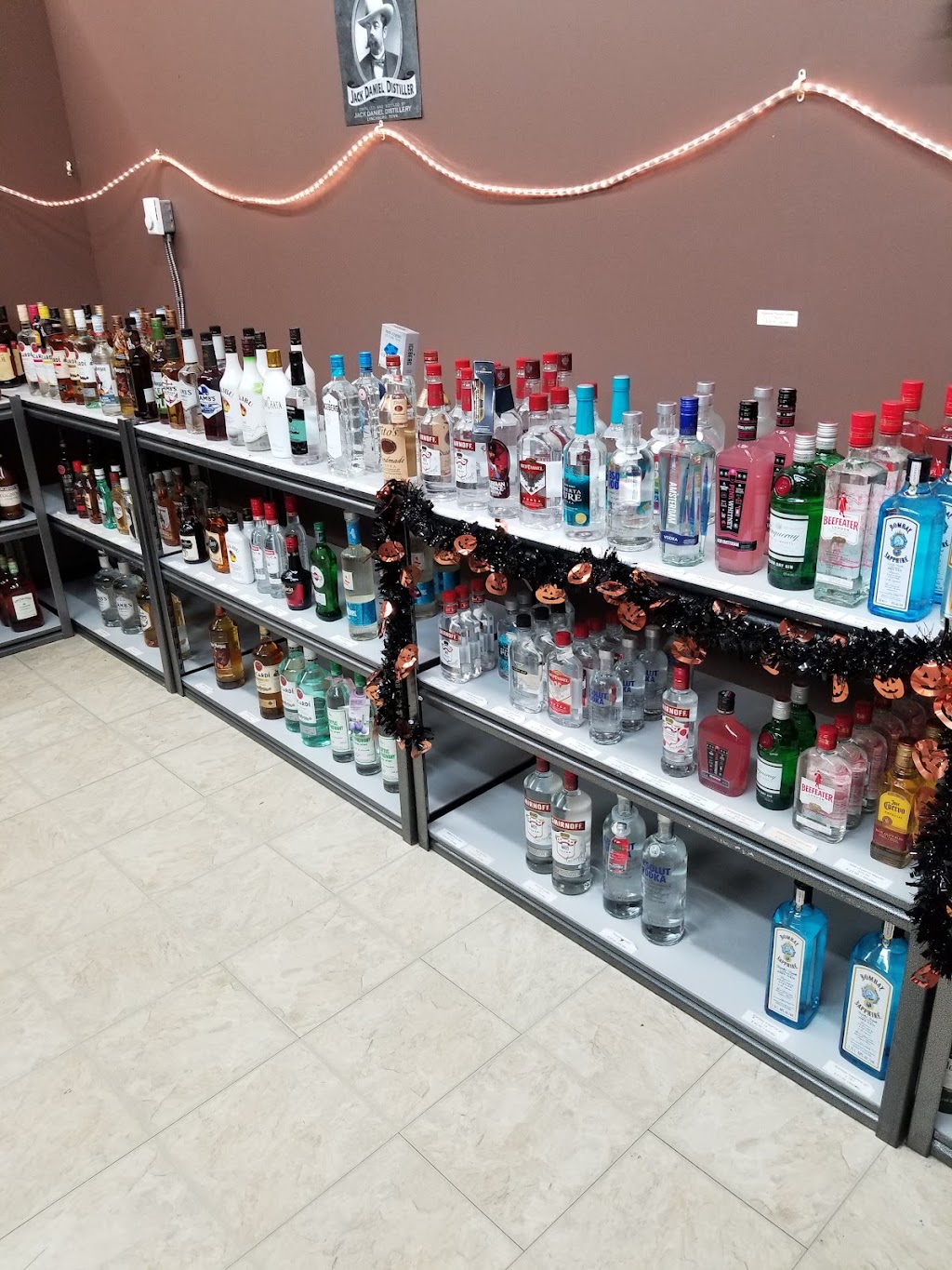 Nanton North end Liquor | 1210 hwy2, Nanton, AB T0L 1R0, Canada | Phone: (403) 422-0535