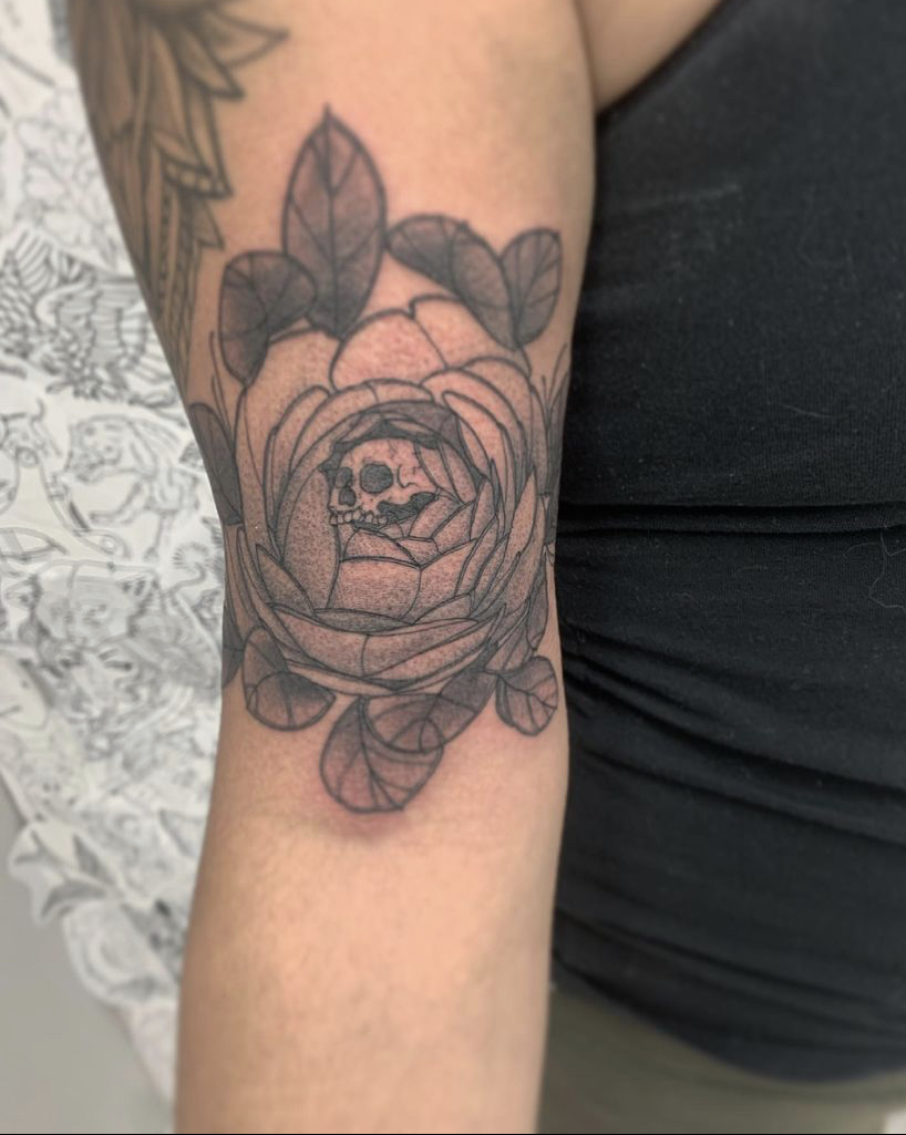 BRAYDEL TATTOO | 960 yankee valley bvld SE #106, Airdrie, AB T4A 2E4, Canada | Phone: (587) 917-6873