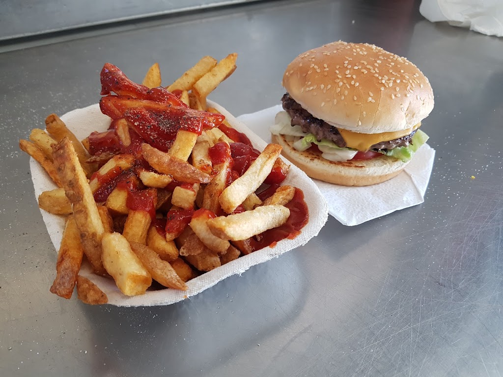 Duffers Chip Wagon | 210 Cannifton Rd N, Cannifton, ON K0K 1K0, Canada | Phone: (613) 403-0092