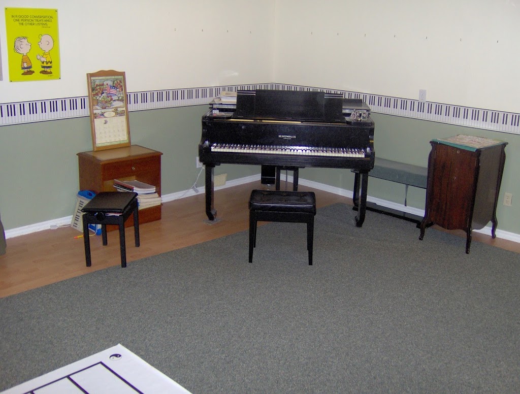 Van Wetten Piano Studio | 474 Second Rd E, Stoney Creek, ON L8J 2X9, Canada | Phone: (905) 662-1650