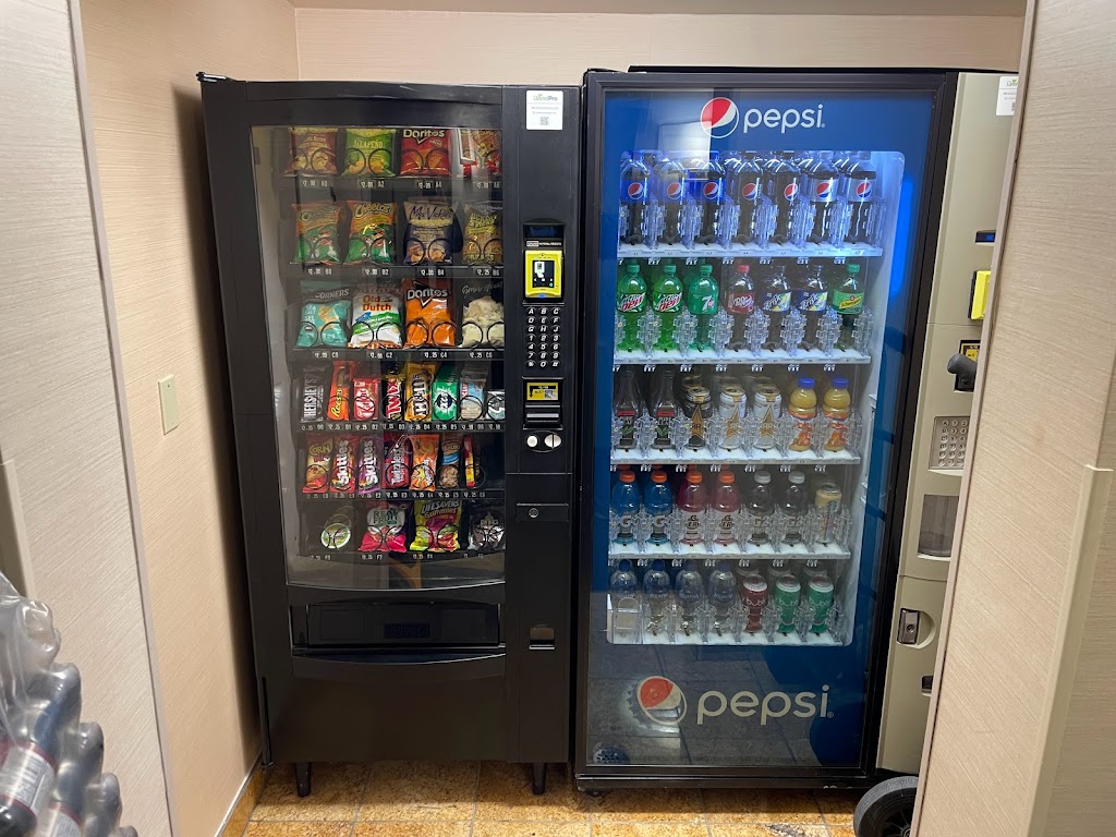 Vend Pro Vending Services | 154 Iber Rd, Ottawa, ON K2S 1E9, Canada | Phone: (613) 604-1085