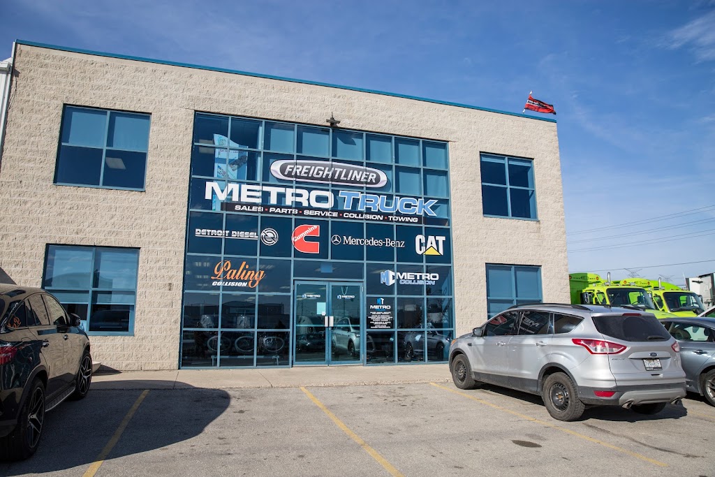 Metro Freightliner Milton | 8050 Lawson Rd, Milton, ON L9T 5C4, Canada | Phone: (905) 864-9999