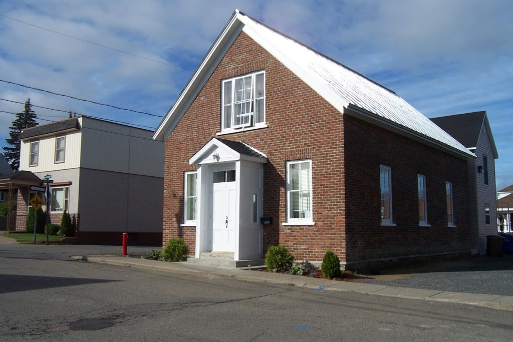 Église Baptiste Évangélique des Laurentides | 116 Rue Fraser, Lachute, QC J8H 2N8, Canada | Phone: (514) 973-5870