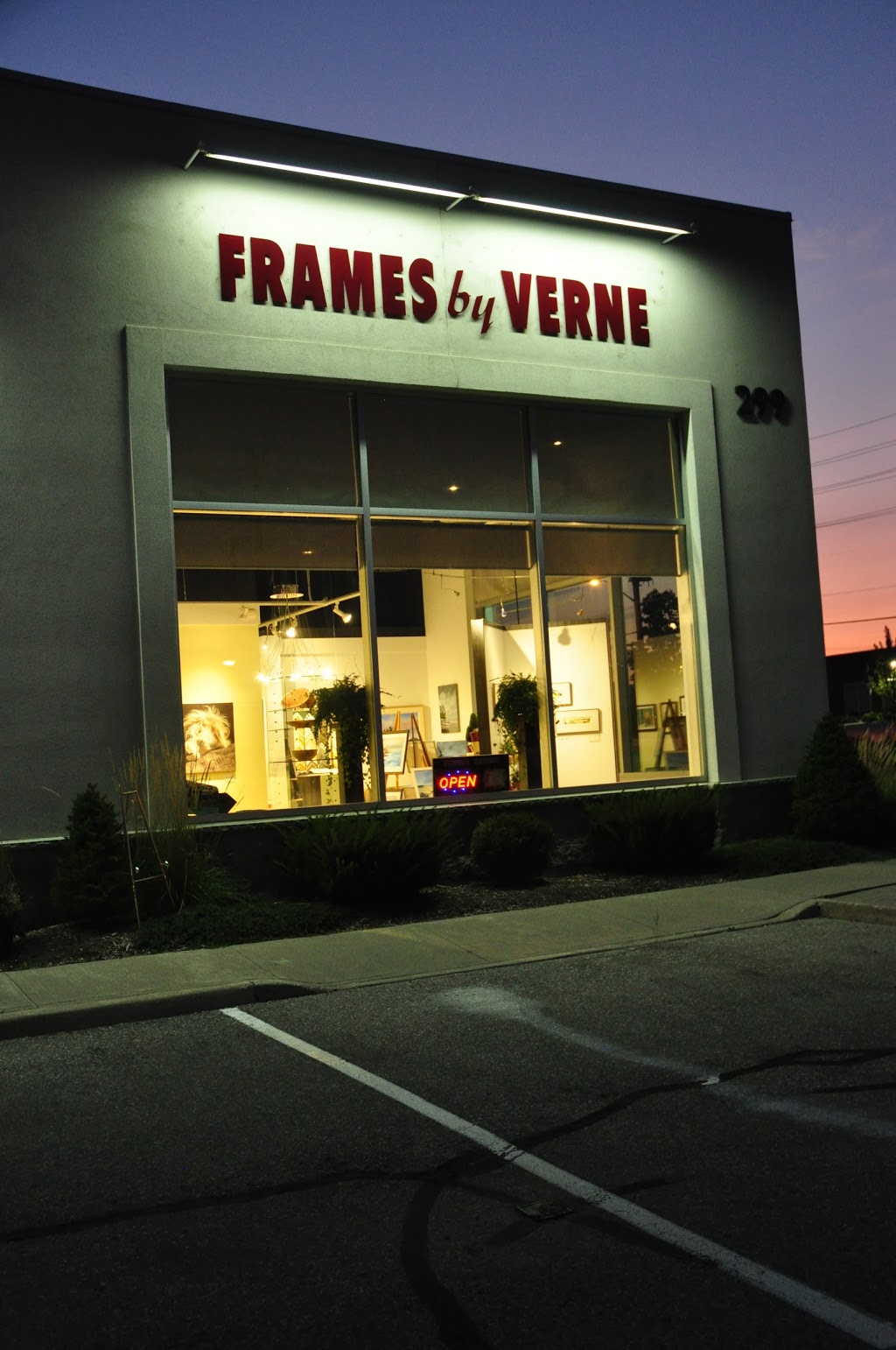 Frames by Verne | 299 Manitou Dr, Kitchener, ON N2C 1L3, Canada | Phone: (519) 489-6038