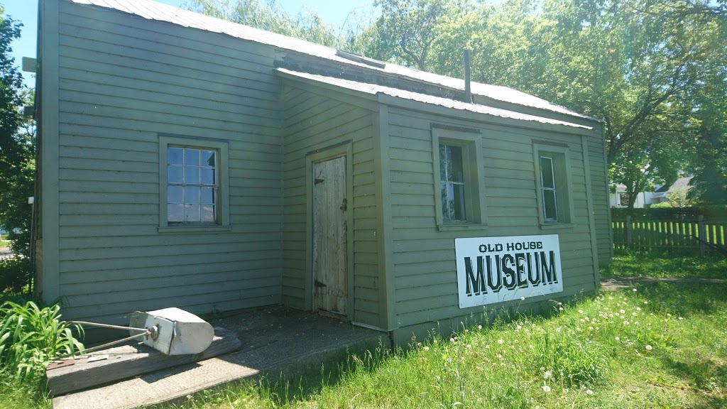 Old House Museum | 5 Leander St, Wolfe Island, ON K0H 2Y0, Canada