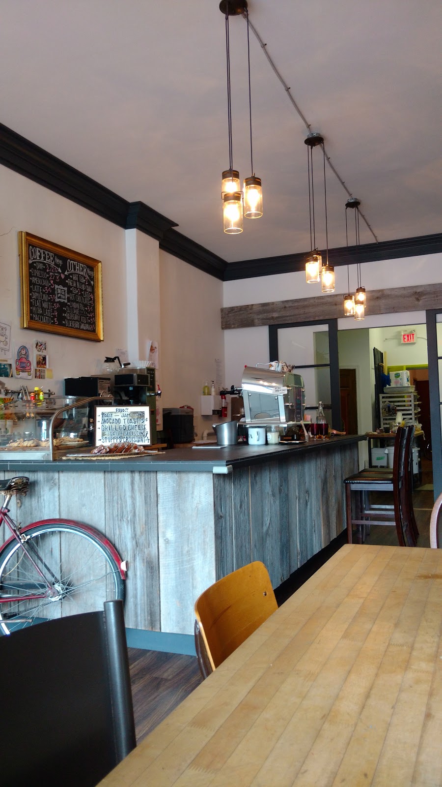 Vintage Coffee Roasters | 977 King St E, Hamilton, ON L8M 1C3, Canada | Phone: (905) 547-0652