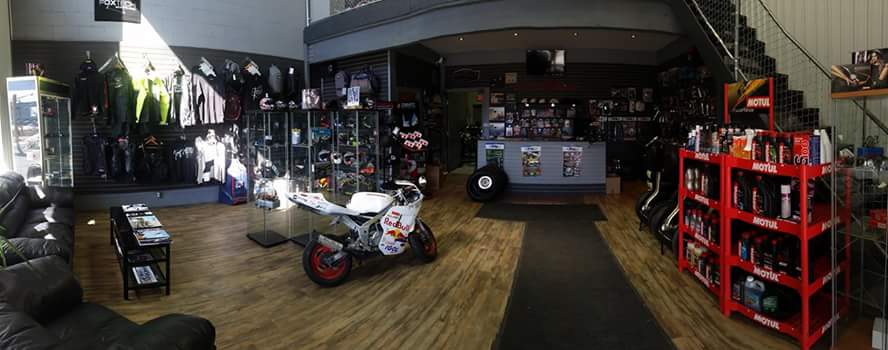 Radikal Motosport | 156 Rue de Varennes, Gatineau, QC J8T 8G4, Canada | Phone: (819) 561-6686