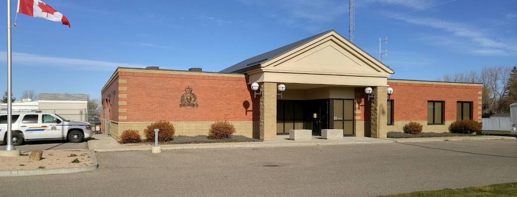 Royal Canadian Mounted Police (RCMP) | 179 W 200 N, Raymond, AB T0K 2S0, Canada | Phone: (403) 752-4747