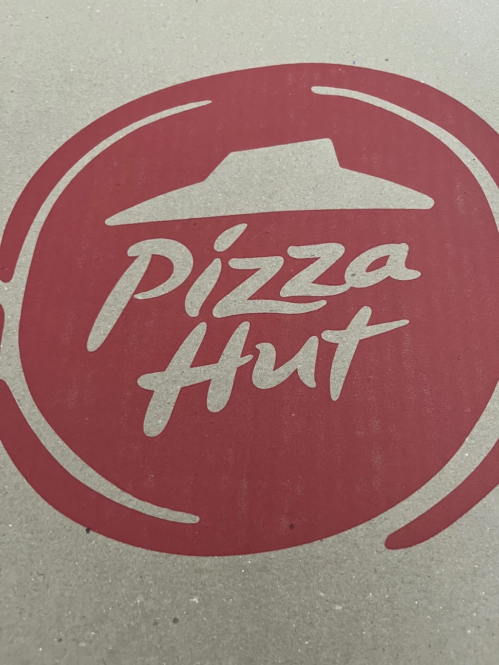 Pizza Hut London | 1255 Kilally Rd, London, ON N5Y 6K9, Canada | Phone: (519) 455-0172